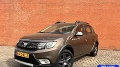 Gebruikt 2018 Dacia Sandero Stepway Hatchback | € 9.675 (Eerlijke prijs)