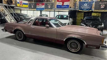 Occasion 1977 Ford V8 | € 12.950