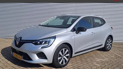 Occasion Renault Clio V Equilibre 93 PK (68 kW) 2023 Hatchback