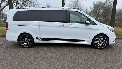 Gebruikt 2019 Mercedes V250 MPV | € 44.999 (Goede deal)