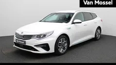 Wit Gebruikt 2020 Kia Optima Stationwagen | € 20.945 (Eerlijke prijs)