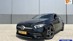 Grijs Gebruikt 2019 Mercedes A200 AMG line Hatchback | € 19.949 (Goede deal)