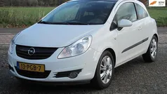 Gebruikt 2011 Opel Corsa Color Edition Hatchback | € 4.750 (Eerlijke prijs)