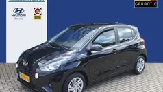 Zwart Gebruikt 2022 Hyundai i10 Comfort Hatchback | € 14.500 (Eerlijke prijs)