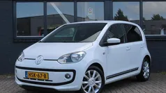 Wit Gebruikt 2015 VW up! CLUB Hatchback | € 7.450 (Eerlijke prijs)