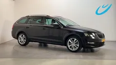 Zwart Gebruikt 2020 Skoda Octavia Clever Stationwagen | € 18.950 (Eerlijke prijs)