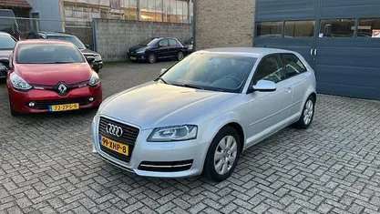 Occasion 2012 Audi A3 Attraction Hatchback | € 3.990 (Eerlijke prijs)