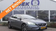 Gebruikt 2017 Volvo V40 Hatchback | € 17.840 (Eerlijke prijs)