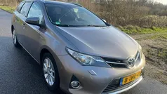 Gebruikt 2014 Toyota Auris Touring Sports Stationwagen | € 7.950 (Eerlijke prijs)