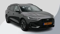 Grijs Gebruikt 2024 Ford Focus ST-Line X Stationwagen | € 28.450 (Eerlijke prijs)
