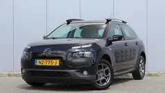 Zwart Gebruikt 2017 Citroën C4 Cactus Business Class Hatchback | € 7.750 (Eerlijke prijs)