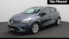 Grijs Gebruikt 2020 Renault Clio V LIMITED Hatchback | € 12.900 (Eerlijke prijs)