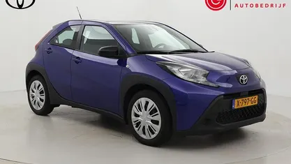 Gebruikt 2023 Toyota Aygo X Play SUV | € 16.499 (Eerlijke prijs)