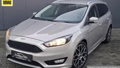 Grijs Gebruikt 2015 Ford Focus ST-Line Stationwagen | € 8.650 (Eerlijke prijs)