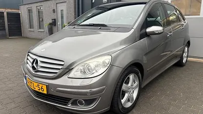 Occasion Mercedes B200 136 PK (100 kW) 2005 Grijs (metallic) MPV