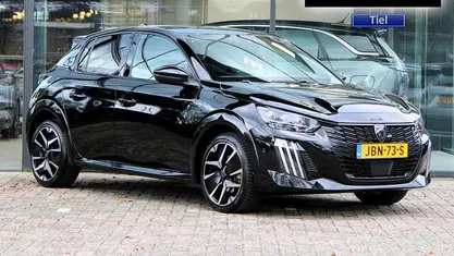 Occasion 2024 Peugeot 208 GT Hatchback | € 24.897 (Eerlijke prijs)