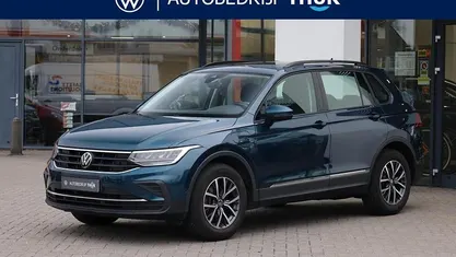 Blauw Gebruikt 2021 VW Tiguan Business SUV | € 31.950 (Eerlijke prijs)