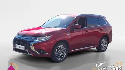 Gebruikt 2021 Mitsubishi Outlander P-HEV Intense+ SUV | € 23.945 (Eerlijke prijs)