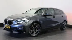 Grijs Gebruikt 2020 BMW 118 Executive Hatchback | € 18.900 (Eerlijke prijs)