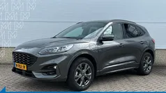 Grijs, metallic lak Gebruikt 2021 Ford Kuga ST-Line X SUV | € 26.500 (Eerlijke prijs)