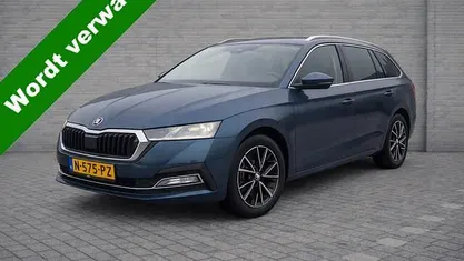 Occasion 2021 Skoda Octavia Stationwagen | € 12.900 (Super prijs)