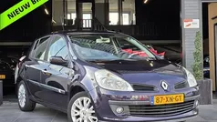 Gebruikt 2007 Renault Clio II Dynamique Hatchback | € 3.444 (Eerlijke prijs)