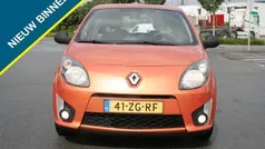Oranje Gebruikt 2008 Renault Twingo Dynamique Hatchback | € 2.999 (Eerlijke prijs)