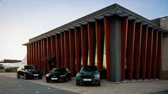 Grijs Gebruikt 2016 Mercedes C180 Luxury Sedan | € 19.800 (Goede deal)