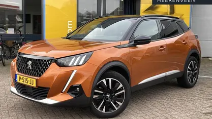 Occasion Peugeot 2008 GT 156 PK (114 kW) 2022 Oranje SUV