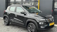 Gebruikt 2023 Dacia Spring Comfort Plus Hatchback | € 11.900 (Goede deal)