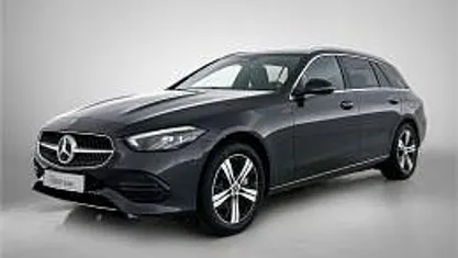 Occasion 2025 Mercedes C300 Business Stationwagen | € 60.413 (Eerlijke prijs)