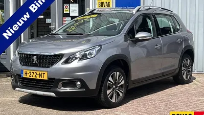 Grijs Occasion 2019 Peugeot 2008 GT-line SUV | € 16.950 (Eerlijke prijs)