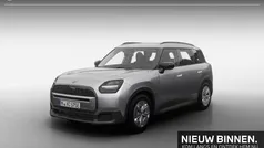 Gebruikt 2025 Mini Countryman Essential SUV | € 44.157 (Super prijs)