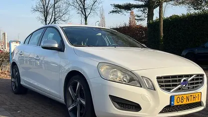 Occasion 2010 Volvo S60 Sedan | € 9.450 (Eerlijke prijs)
