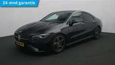 Zwart Gebruikt 2024 Mercedes CLA180 AMG line Sedan | € 38.945 (Eerlijke prijs)