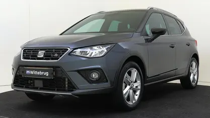 Grijs Gebruikt 2020 Seat Arona Business SUV | € 18.925 (Eerlijke prijs)