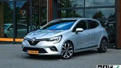 Grijs Gebruikt 2020 Renault Clio V Intens Hatchback | € 11.744 (Eerlijke prijs)