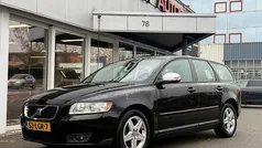 Zwart Gebruikt 2010 Volvo V50 Stationwagen | € 3.950 (Eerlijke prijs)
