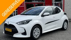 Wit Gebruikt 2020 Toyota Yaris Comfort Hatchback | € 14.890 (Eerlijke prijs)