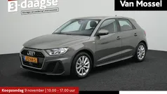 Grijs Gebruikt 2024 Audi A1 Sportback S-Line Hatchback | € 26.900 (Goede deal)