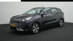 Gebruikt 2017 Kia Niro First Edition SUV | € 16.940 (Eerlijke prijs)