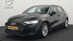 Zwart Gebruikt 2022 Audi A3 Sportback Proline Hatchback | € 22.940 (Goede deal)