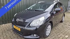 Zwart (metallic) Gebruikt 2010 Toyota Verso Comfort MPV | € 6.990 (Eerlijke prijs)