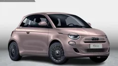 Gebruikt 2025 Fiat 500 Hatchback | € 28.690 (Eerlijke prijs)
