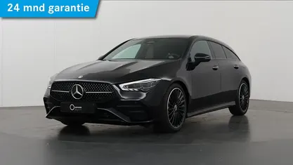 Zwart Occasion 2025 Mercedes CLA180 Shooting Brake Business Stationwagen | € 46.850 (Eerlijke prijs)