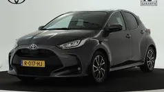 Grijs Gebruikt 2021 Toyota Yaris Limited Hatchback | € 21.490 (Eerlijke prijs)