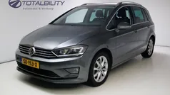 Grijs Gebruikt 2017 VW Golf Sportsvan Highline MPV | € 16.950 (Eerlijke prijs)
