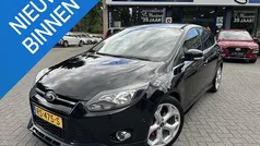 Zwart Gebruikt 2013 Ford Focus Titanium S Hatchback | € 6.450 (Eerlijke prijs)