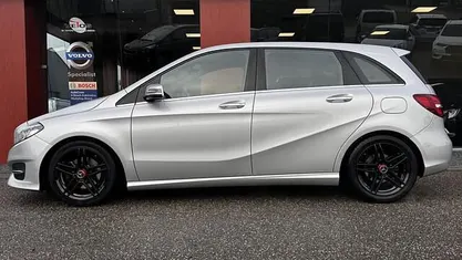 Occasion 2018 Mercedes B180 Business MPV | € 14.950 (Eerlijke prijs)
