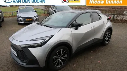 Occasion 2024 Toyota C-HR Team SUV | € 32.950 (Eerlijke prijs)